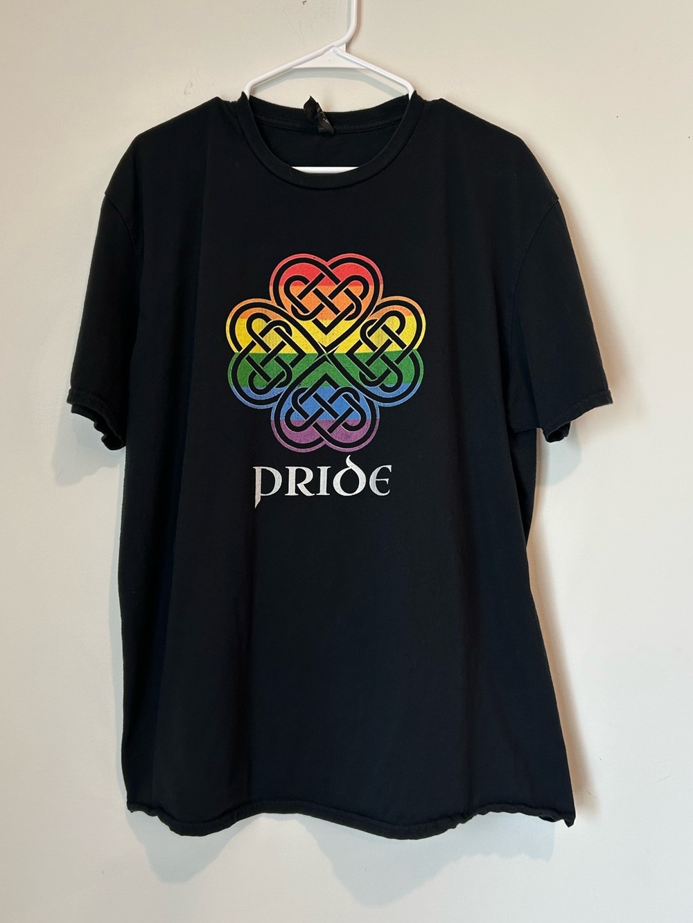 Celtic LGBTQ Pride 2XL Black and Rainbow T-shirt